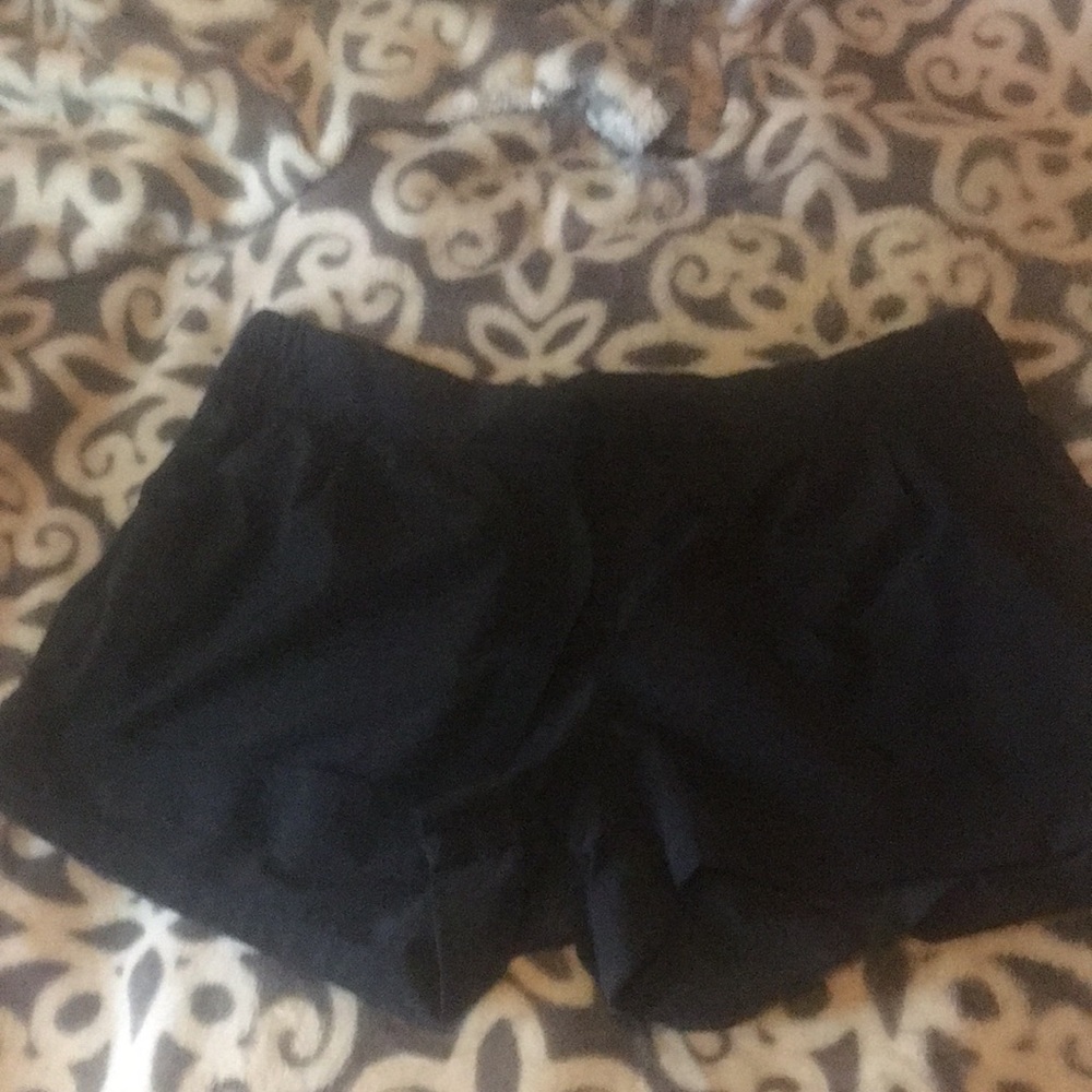 Break away short